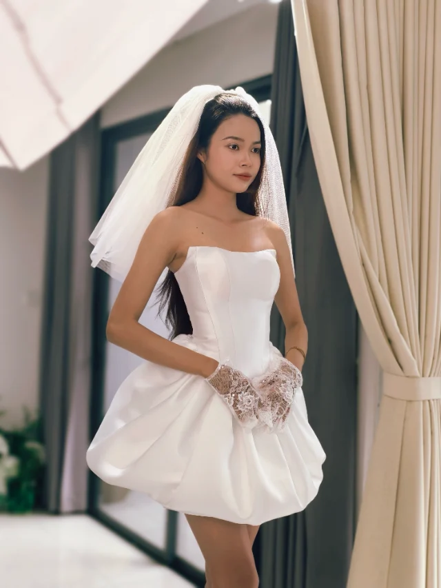 Váy after party satin mikado — góc chụp khác