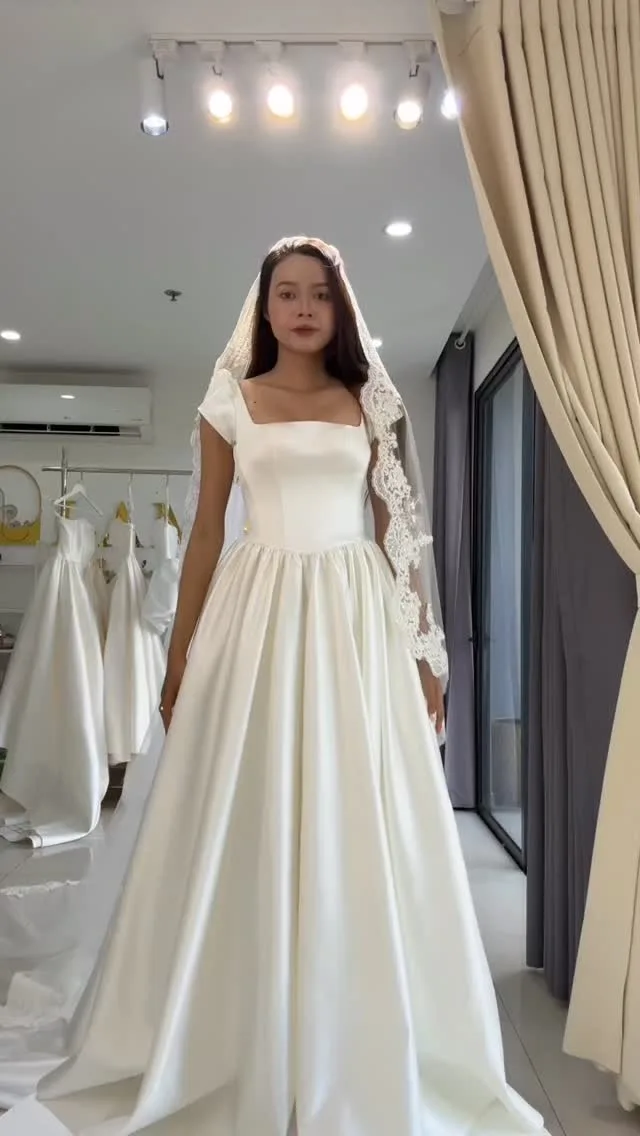Video ngắn LAM’S Bridal — Satin siêu đẹp may đo riêng cho Dâu, Dâu cần tư vấn may đo ib C nhé.#m