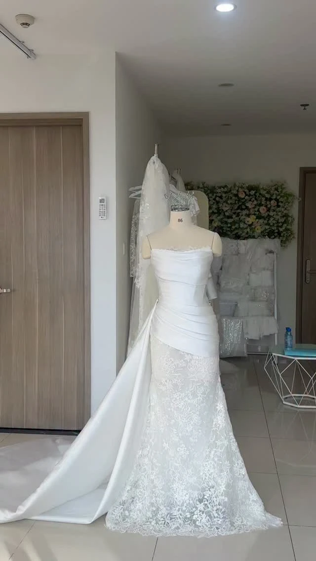 Video ngắn LAM’S Bridal — váy cưới đuôi cá ren Pháp phối satin mikado xếp li, may đo online